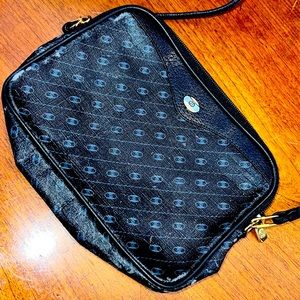 VTG Gucci Accessories crossbody handbag